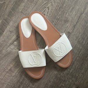 Louis Vuitton LV White EPI Leather Flat Slides/Sandals